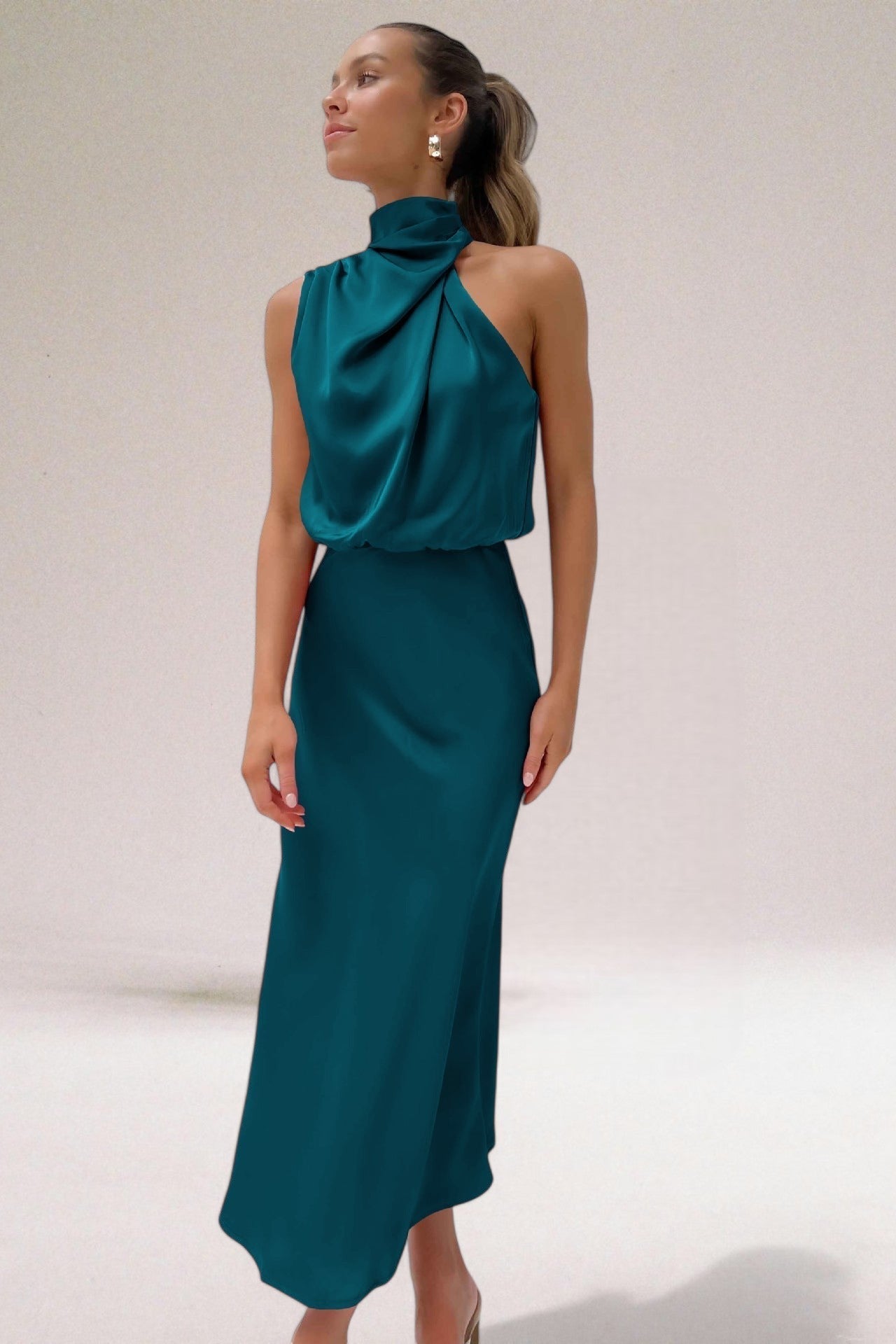 Maas & Mode® | Satijnen Glamour Jurk