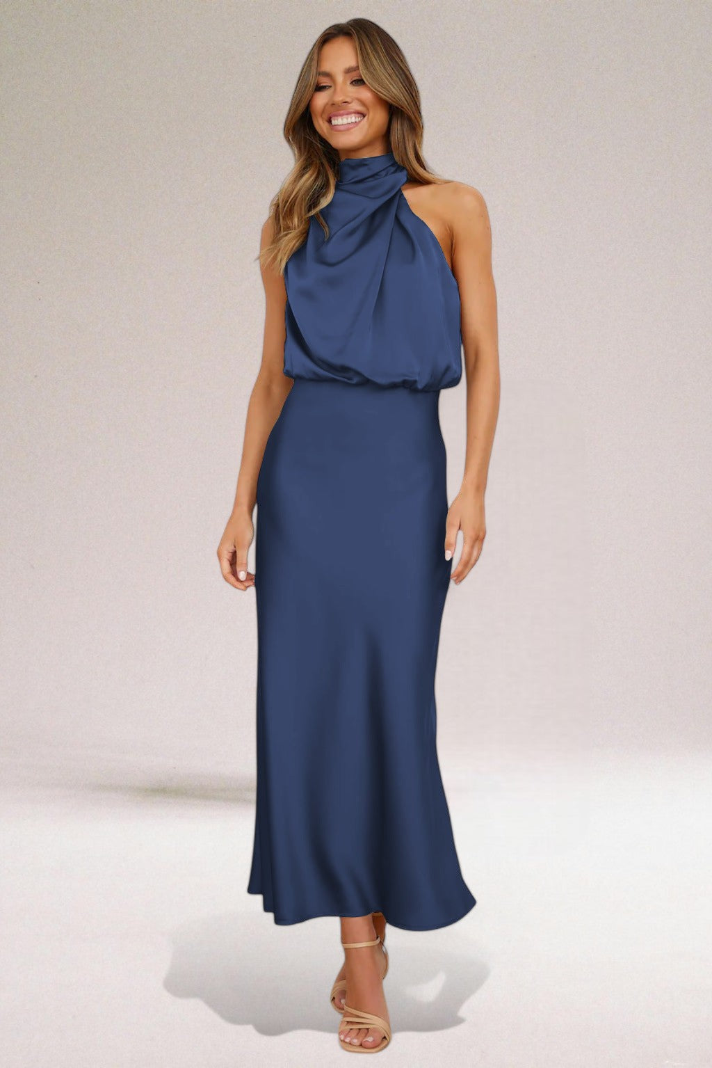Maas & Mode® | Satijnen Glamour Jurk