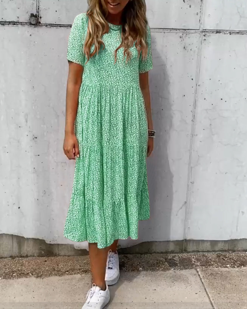 Maas & Mode® | Jurk met korte mouwen en bloemenprint