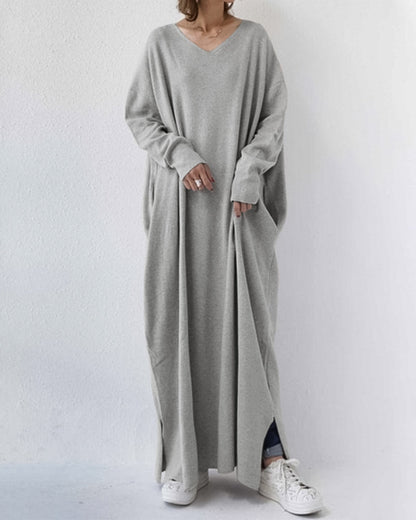 Maas & Mode® | Modieuze Lange Mouwen V-hals Jurk