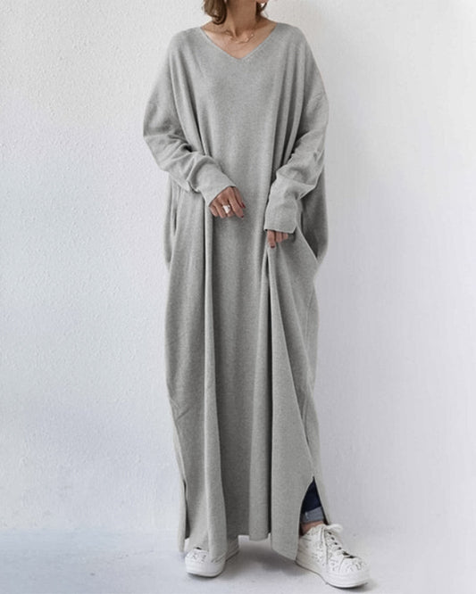 Maas & Mode® | Modieuze Lange Mouwen V-hals Jurk