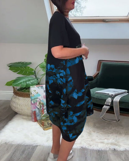 Maas & Mode® | Patchworkjurk met Ronde Halslijn en Bloemenprint