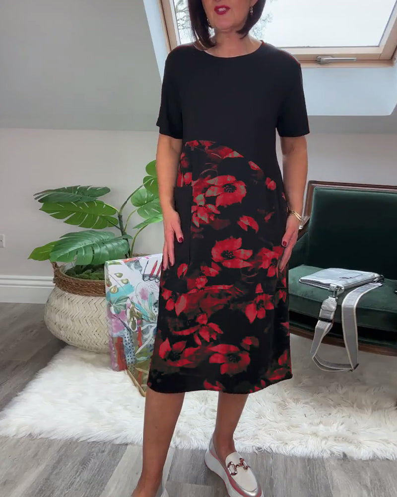 Maas & Mode® | Patchworkjurk met Ronde Halslijn en Bloemenprint