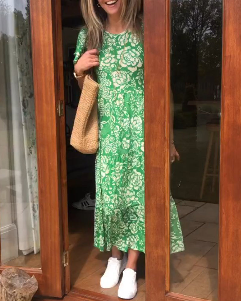 Maas & Mode® | Lange jurk met korte mouwen en bloemenprint