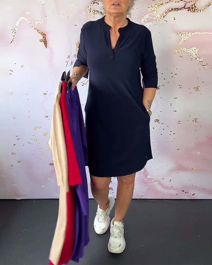 Maas & Mode® | Effen jurk met V-hals