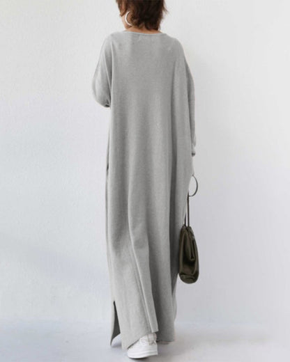 Maas & Mode® | Modieuze Lange Mouwen V-hals Jurk