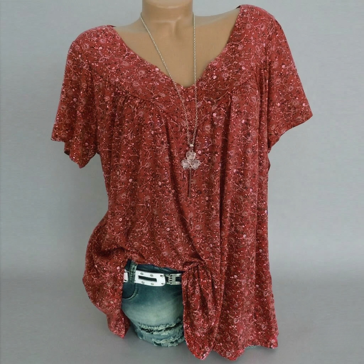 Maas & Mode® | T-shirt Flora met V-hals