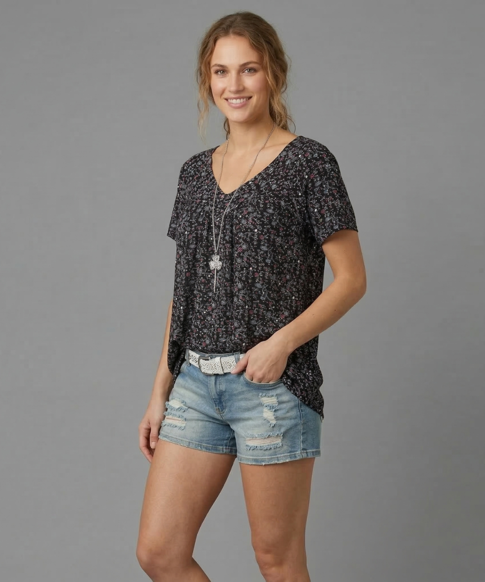 Maas & Mode® | T-shirt Flora met V-hals