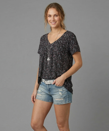 Maas & Mode® | T-shirt Flora met V-hals