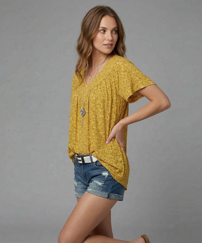 Maas & Mode® | T-shirt Flora met V-hals