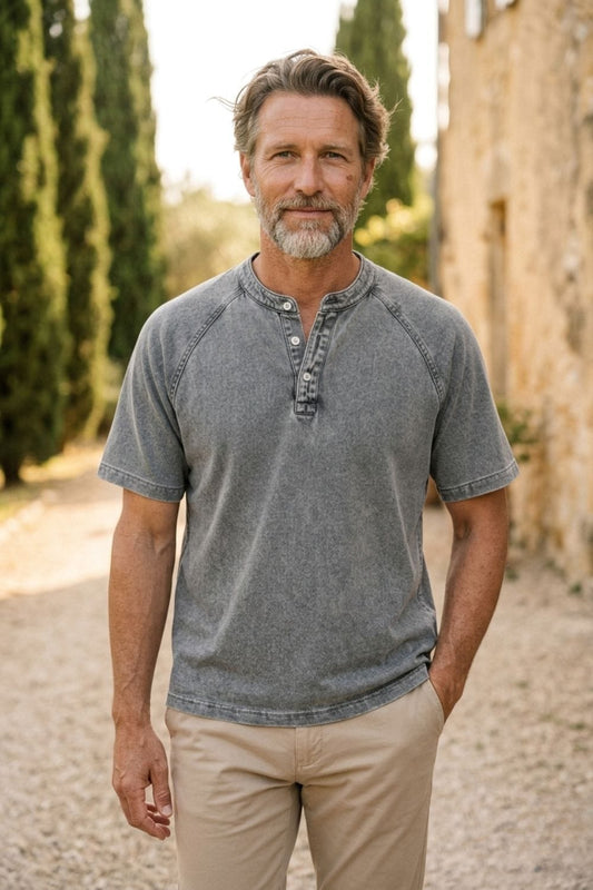 Maas & Mode® | Milan Vintage Henley T-Shirt