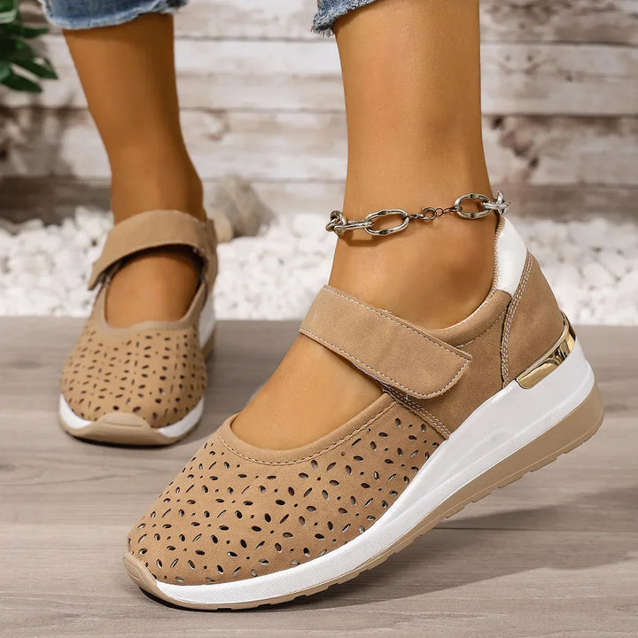 Maas & Mode | Lichte wandelschoen met gedempte zool