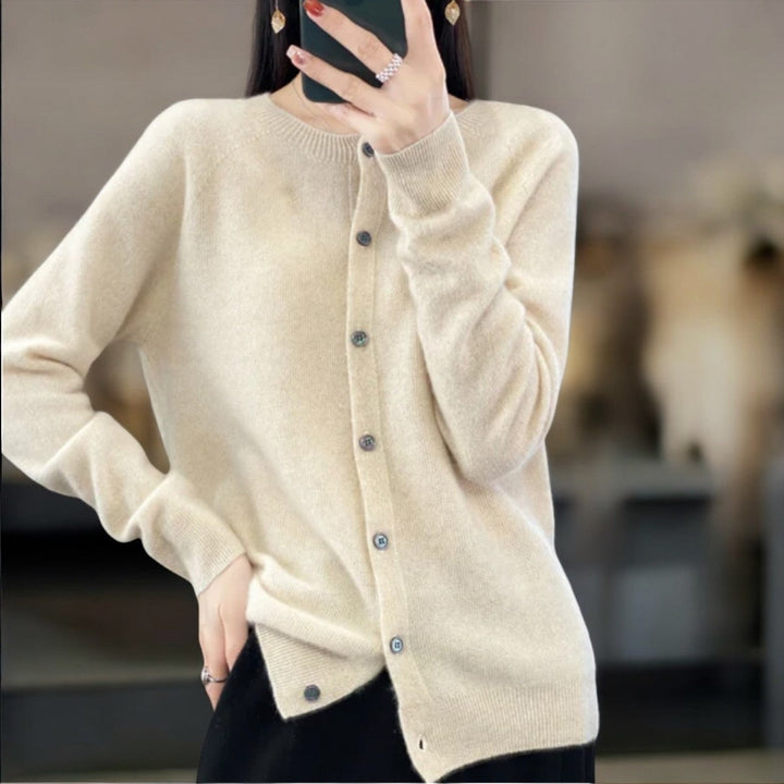 Maas & Mode | Elegante Knoopjes Cardigan