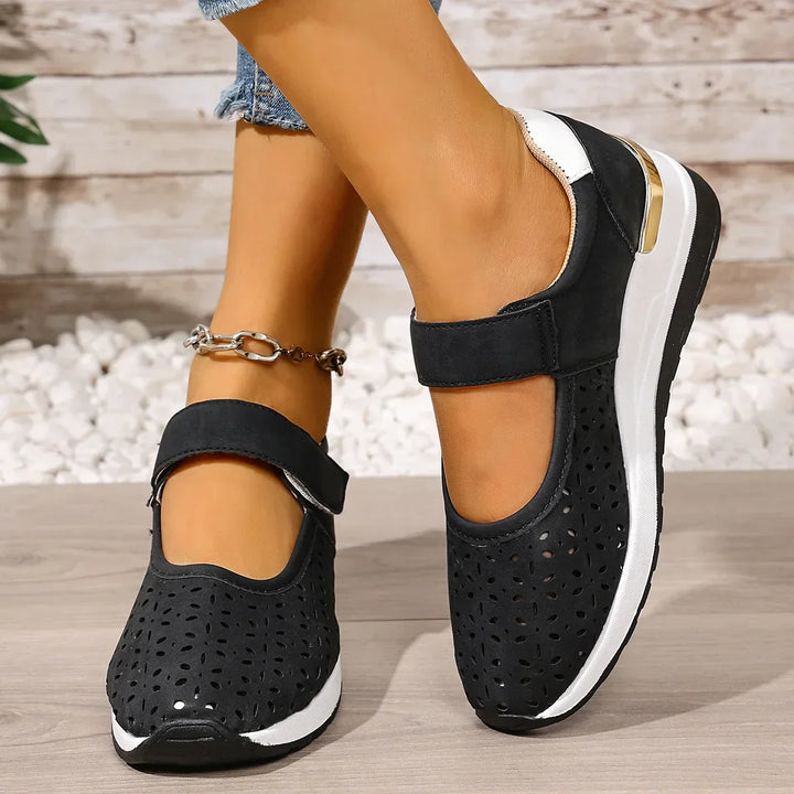 Maas & Mode | Lichte wandelschoen met gedempte zool