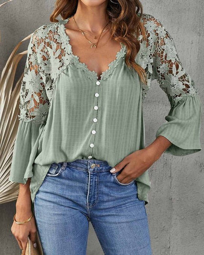 Maas & Mode® | SARA - Floral Lace Blouse