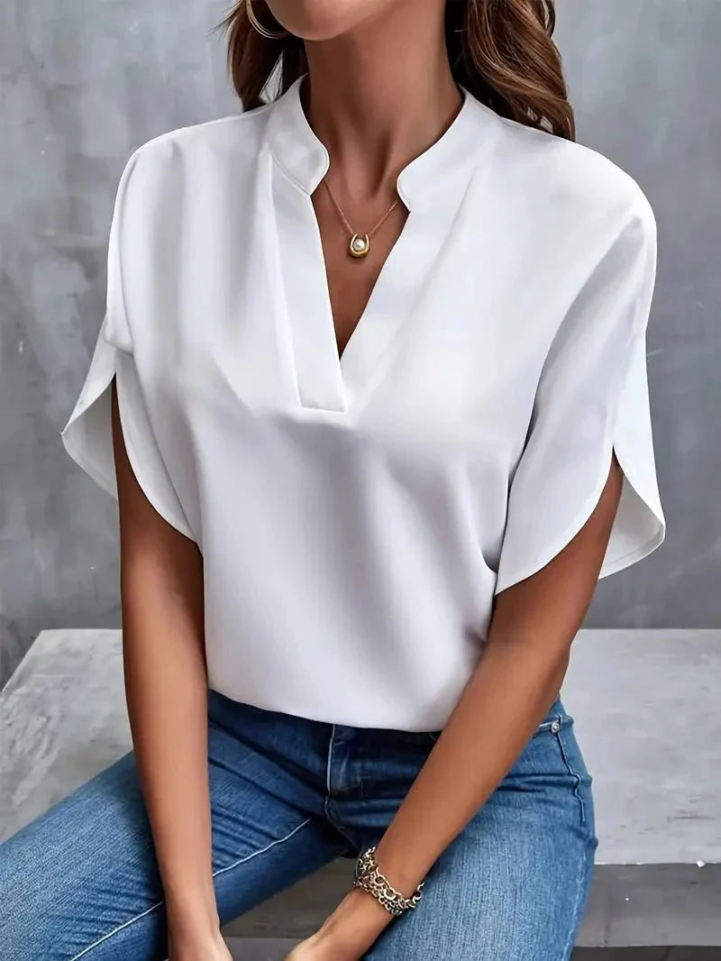 Maas & Mode® | Melissa Elegante en comfortabele top met sweetheart halslijn