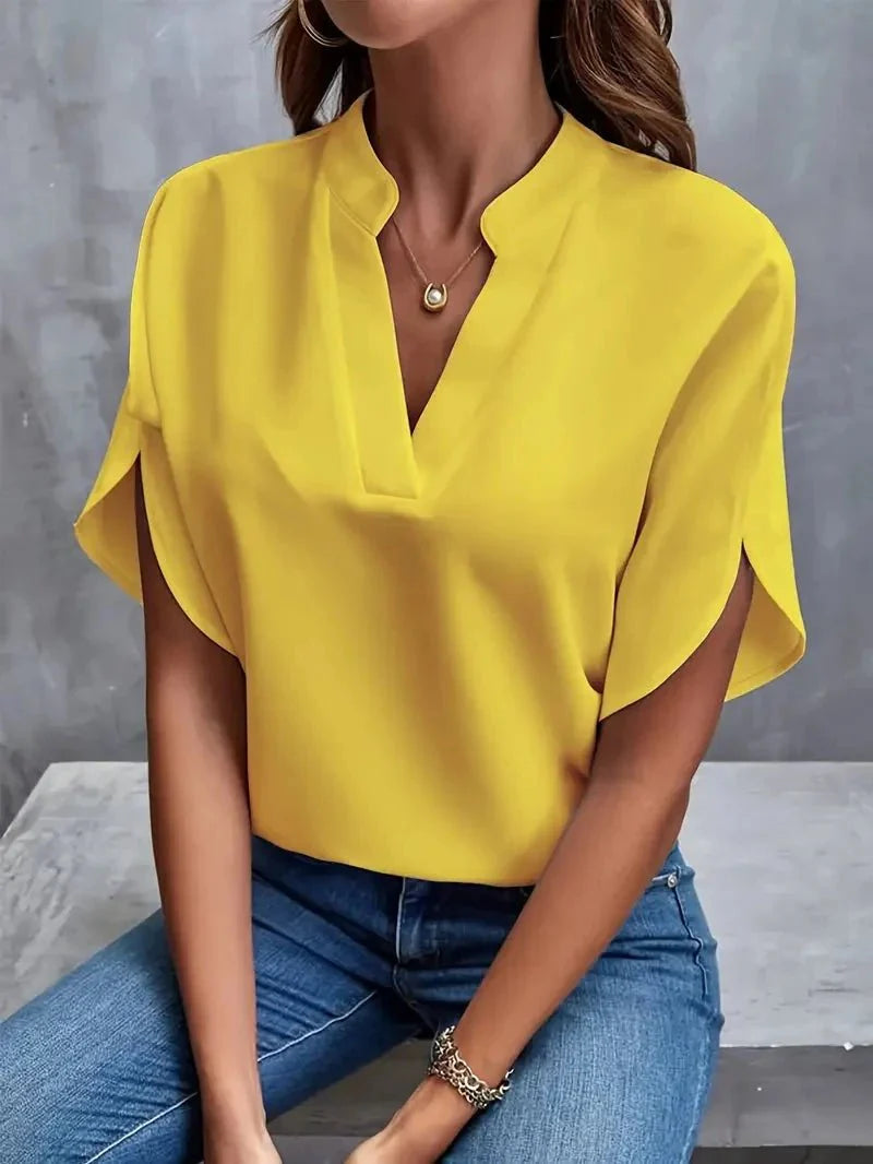 Maas & Mode® | Melissa Elegante en comfortabele top met sweetheart halslijn